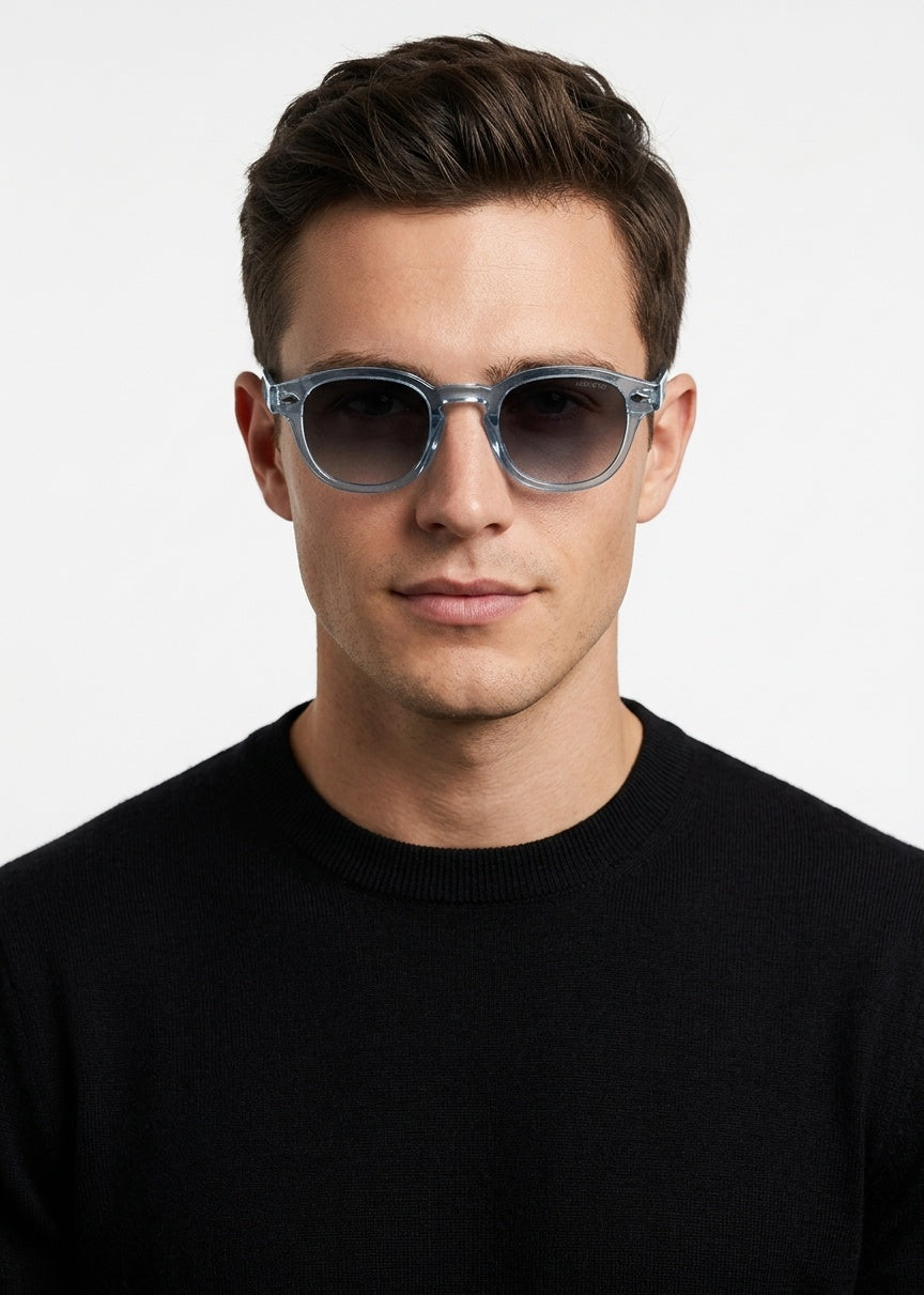 Abyss - Portrait frontal homme